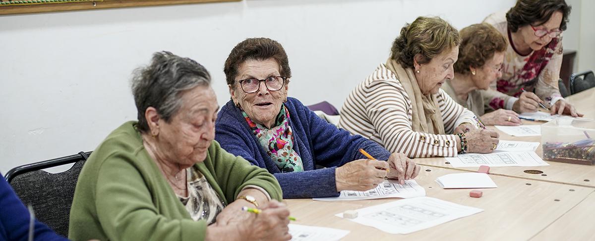 Fundació la Vinya projecte embellir-se envellint gent gran