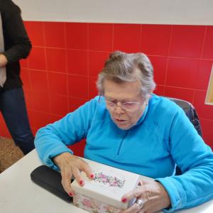 Els regals dels "reyes Majos" a la Vinya