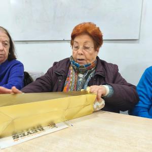 Els regals dels "reyes Majos" a la Vinya