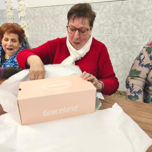 Els regals dels "reyes Majos" a la Vinya