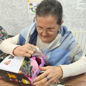 Els regals dels "reyes Majos" a la Vinya