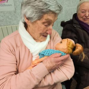 Els regals dels "reyes Majos" a la Vinya