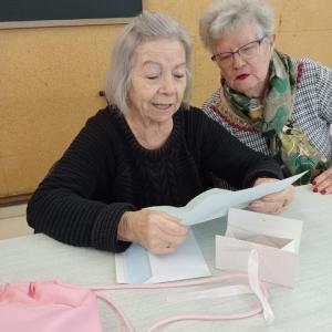 Els regals dels "reyes Majos" a la Vinya