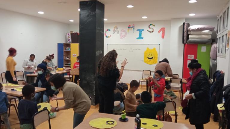 Els nens i nenes preparen el Carnestoltes