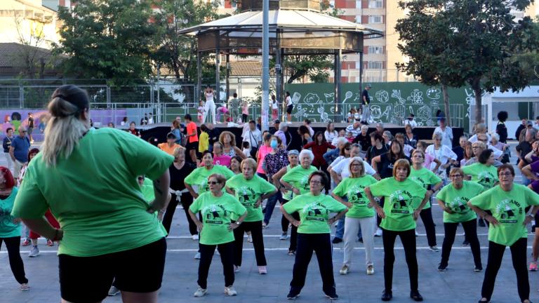 zumba gent gran