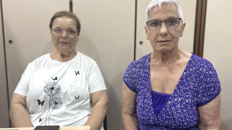 Julia i Carmen grup de costura